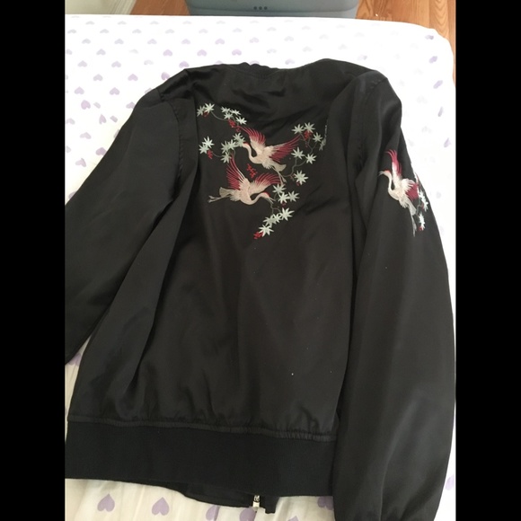 Black zip up jacket - Picture 4 of 4